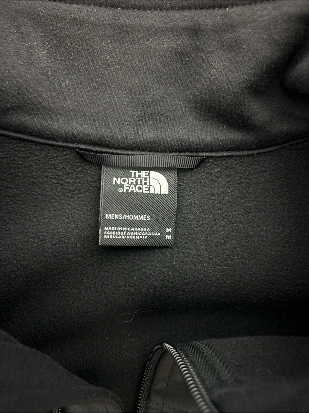 The North Face Black Softshell Vest Jacket Men's Medium Full Zip Winter Fall